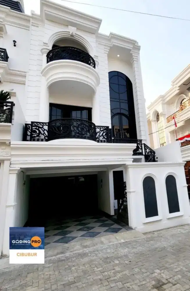 Dijual Rumah 3 Lantai Like New di Permata 2 Residence Jagakarsa