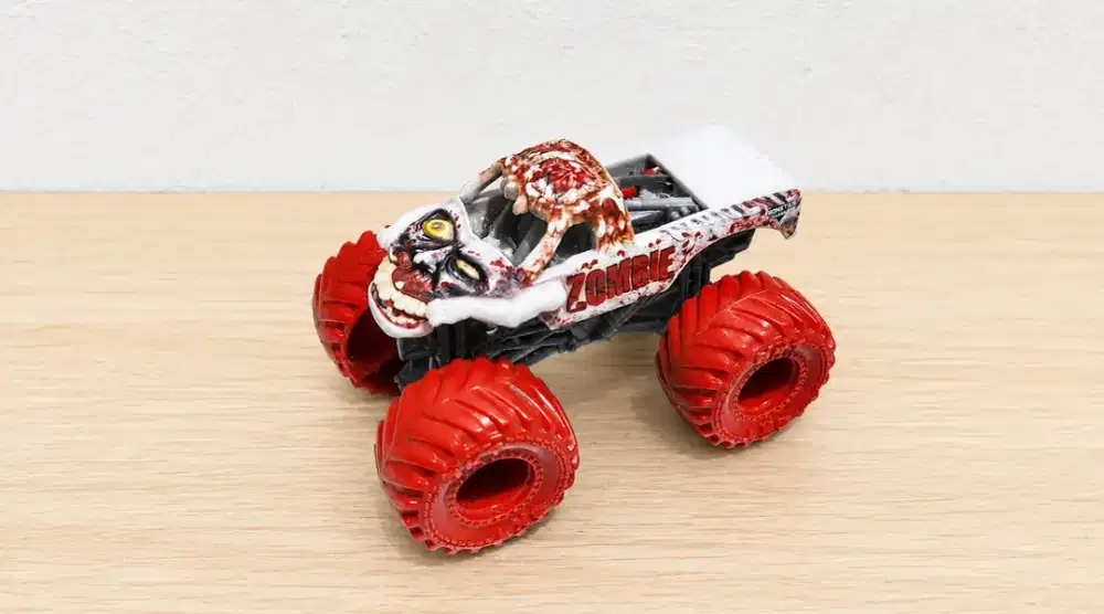 Hot Wheel Monster Truck Monster Jam ZOMBIE Skala 1:64