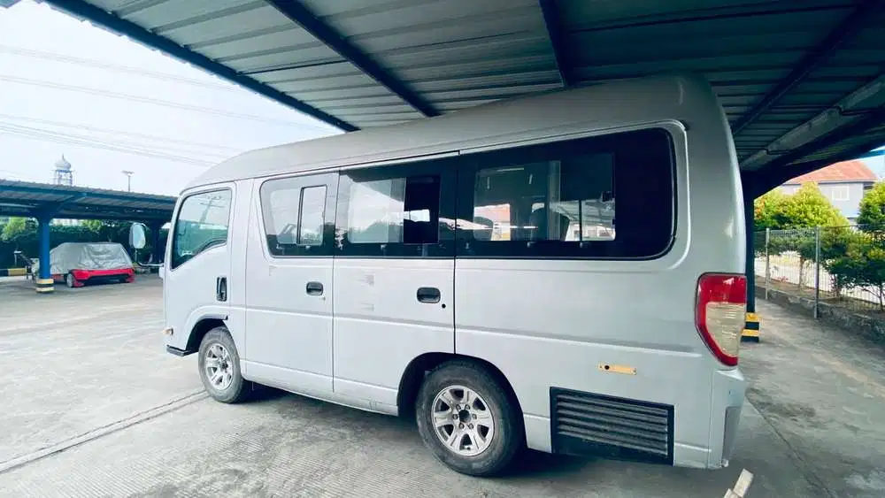 Isuzu Elf 2019 Bensin