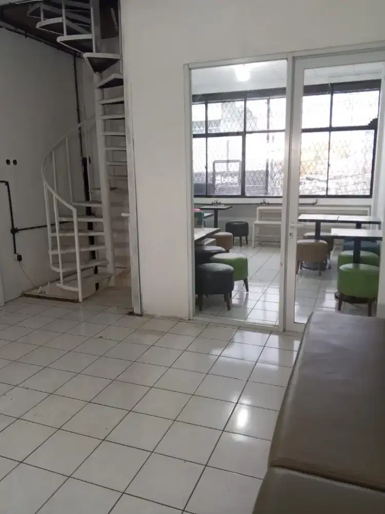 Disewakan lantai 2 ruko di ciledug, bates, kota tangerang
