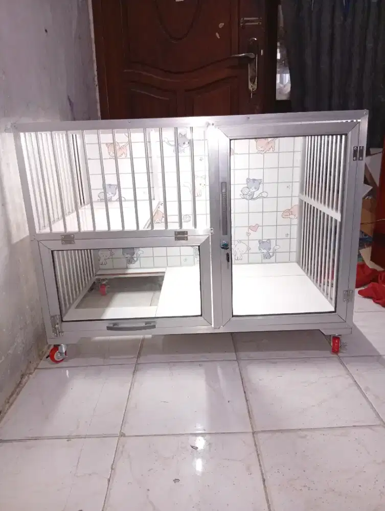 Kandang kucing alumunium