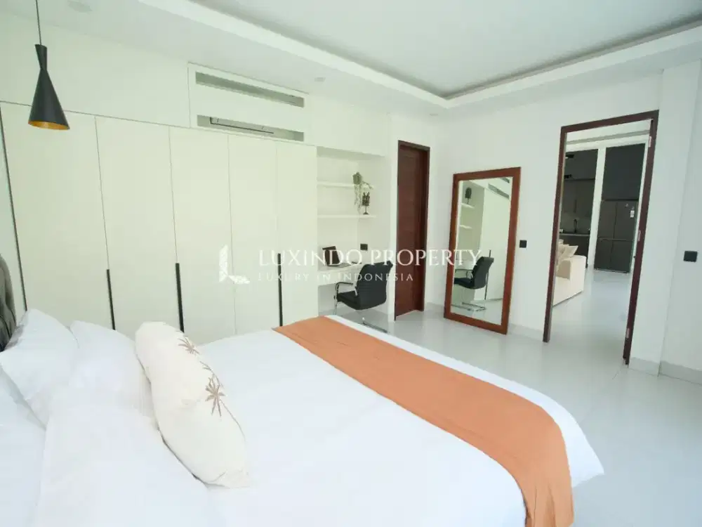 DISEWAKAN JANGKA PANJANG VILLA DENGAN 2 KAMAR TIDUR DI SAYAN, UBUD - Thumbnail 9