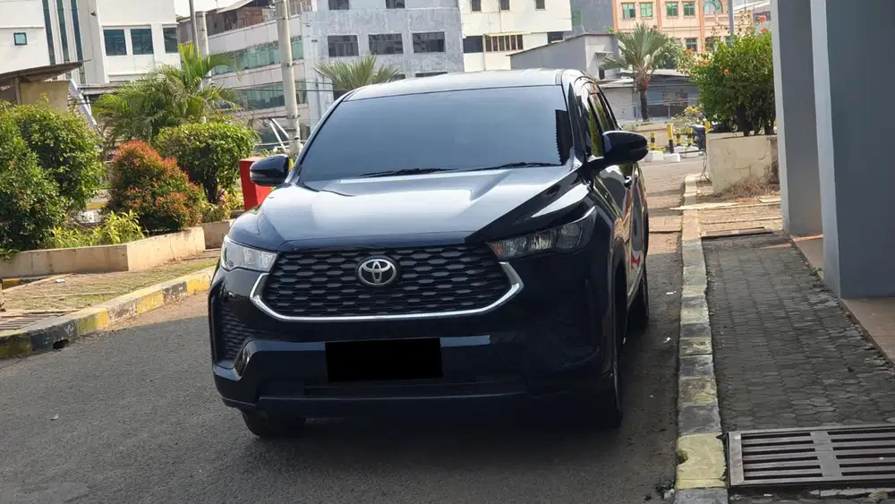Km 9rb toyota kijang innova zenix g non hybrid 2024 hitam
