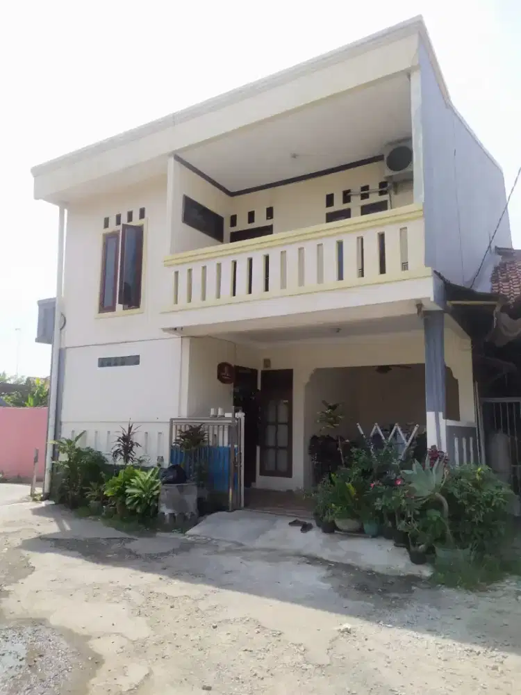 Dijual cepat  rumah di Agus Salim Bekasi