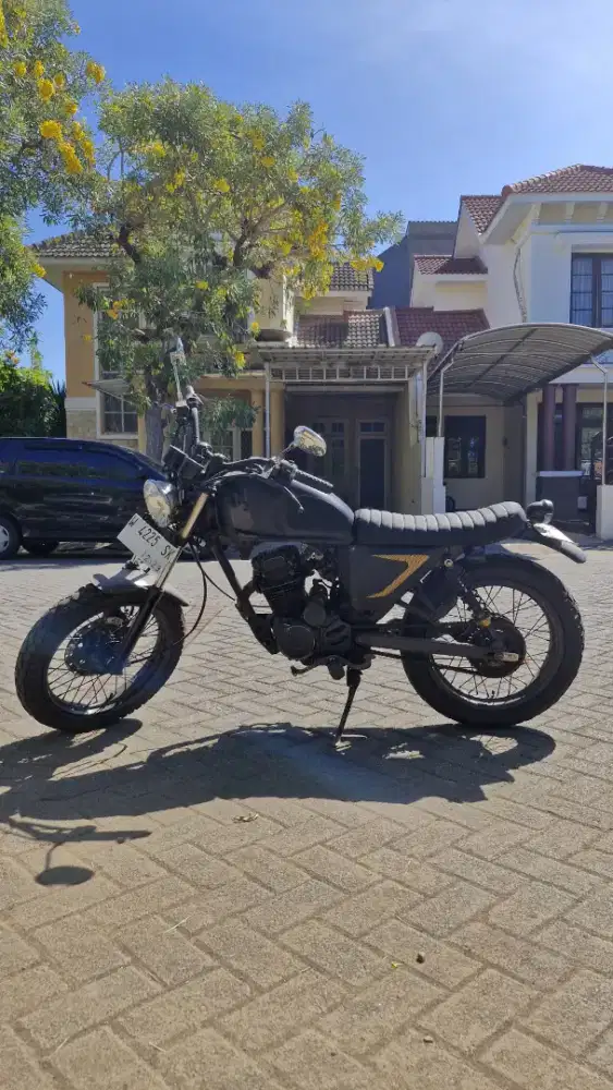 Custom Scrambler 160cc (Basic GL Pro 2006)