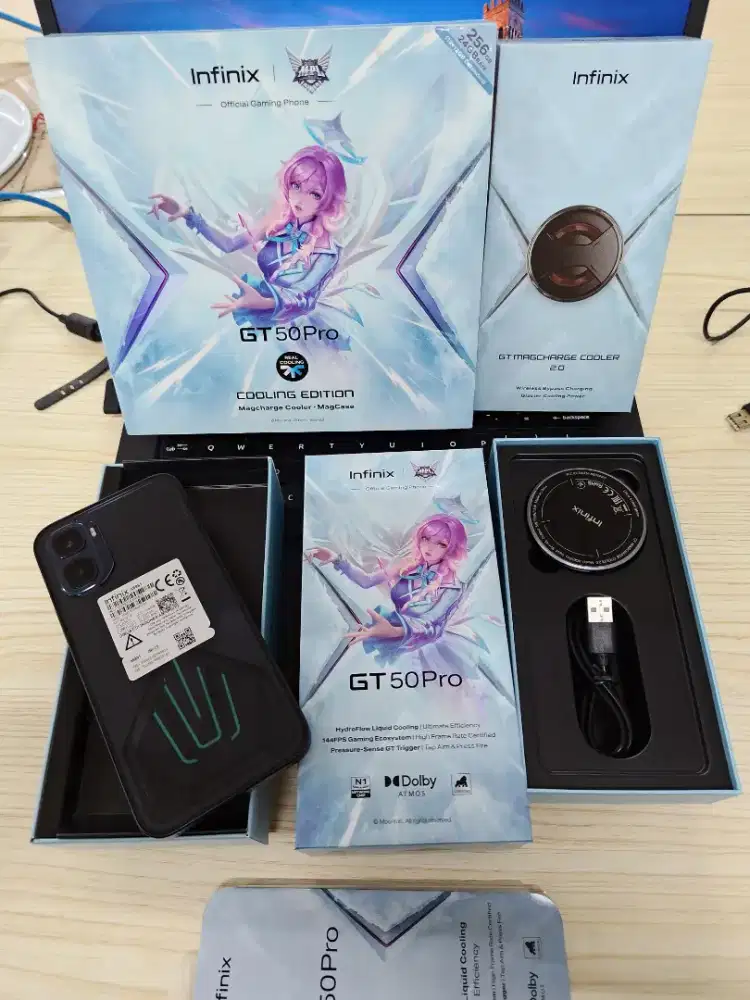 Infinix Gt 50 pro 5G ram 12 internal 256 lengkap ori like new