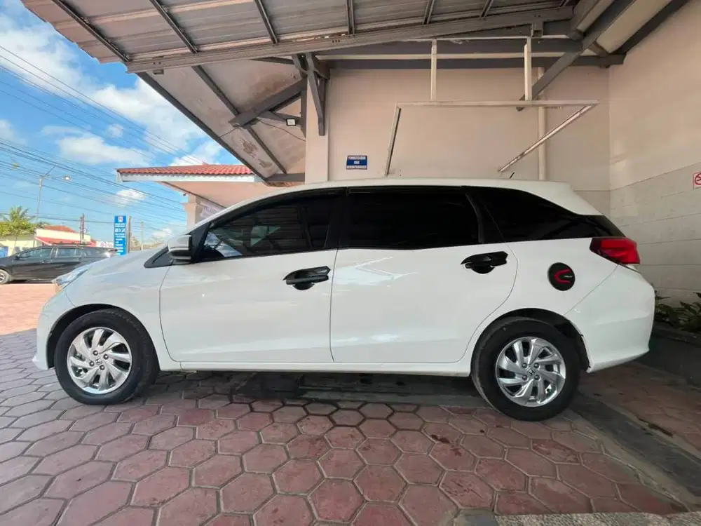 HONDA MOBILLIO 2017