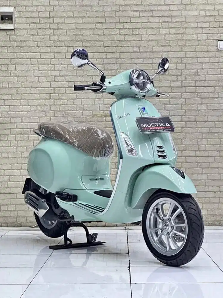 Vespa Primavera 150 i-get ABS tahun [ 2023 ] Green Relax