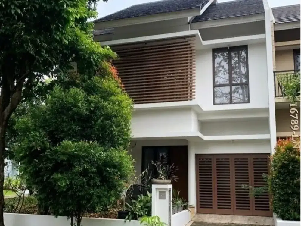 Rumah Disewakan Bintaro Discovery 2 Lantai SHM Asri Siap Huni WM-18654