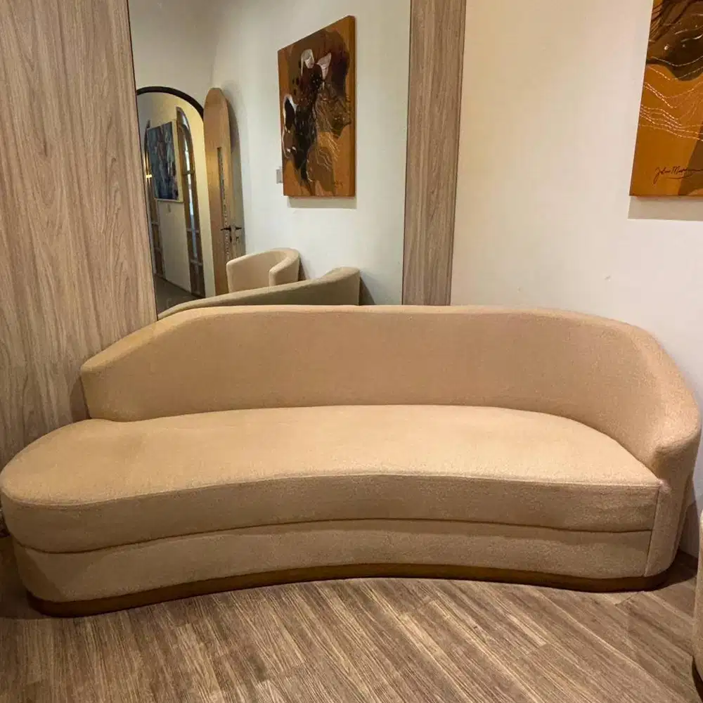 Luxury 3 Seat Sofa + Pillows