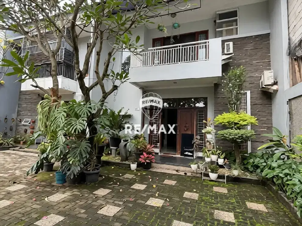 Dijual Rumah Bintaro Sektor 3A 2 Lantai LT 248 m² Harga 2,5 M