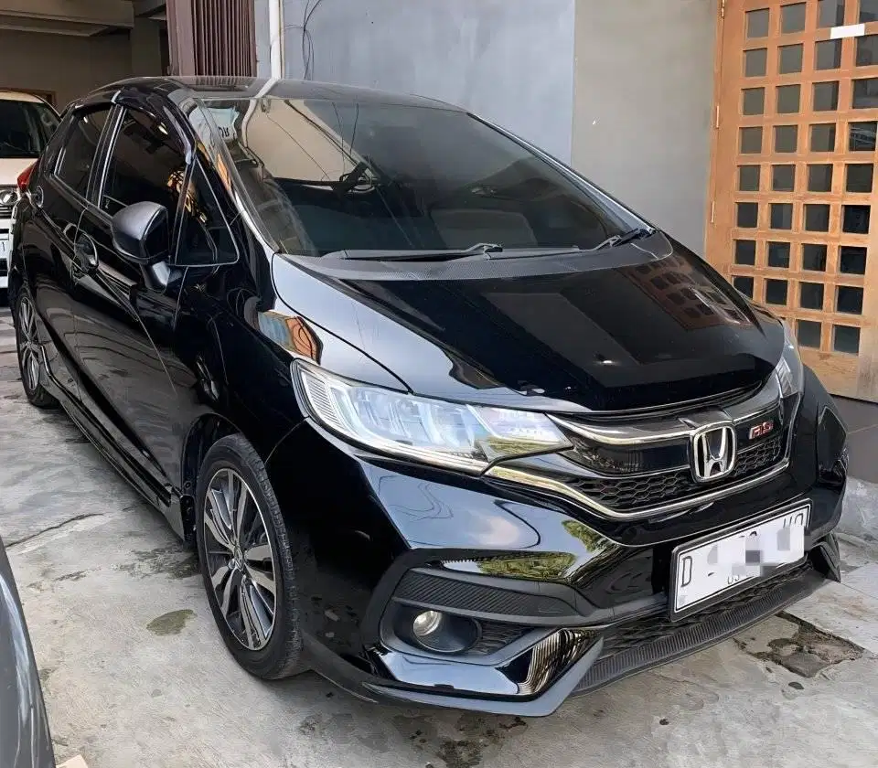 Low KM Jazz RS Matic 2019 Hitam