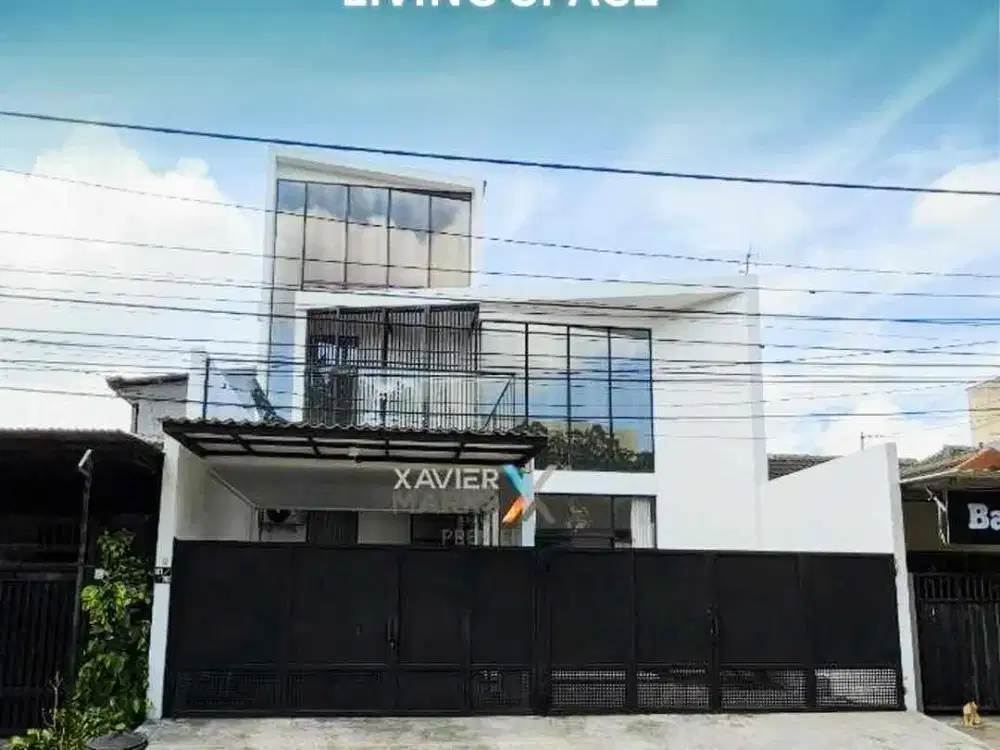Rumah modern mewah di Sawojajar Malang