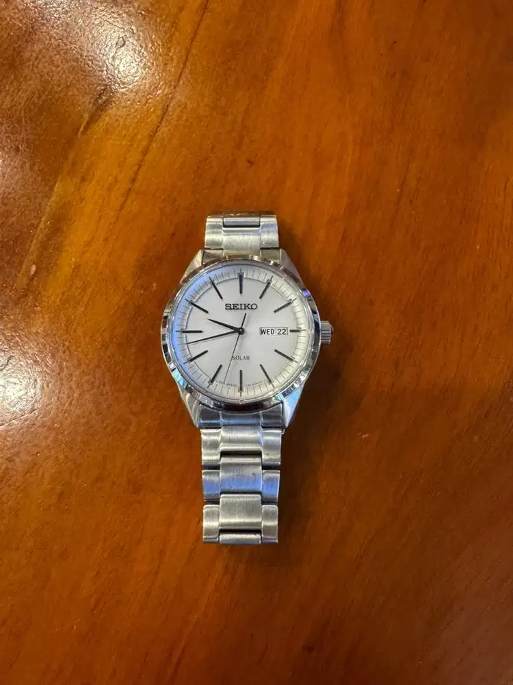 Seiko Solar V158-0BE0 Original Sapphire crystal
