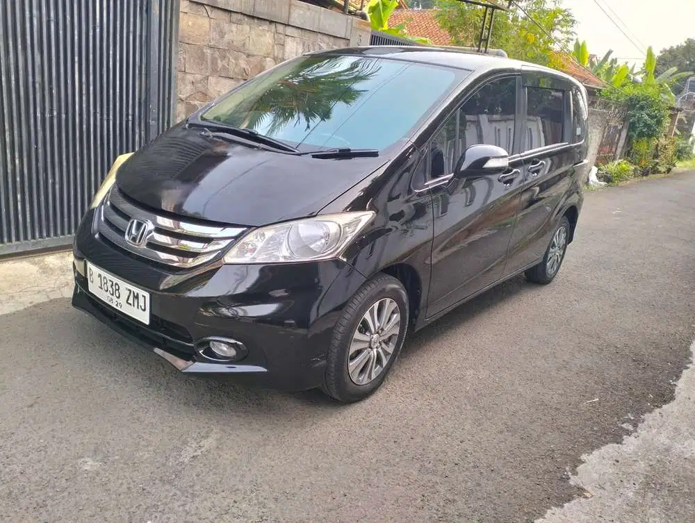 Honda Freed 2014 Bensin
