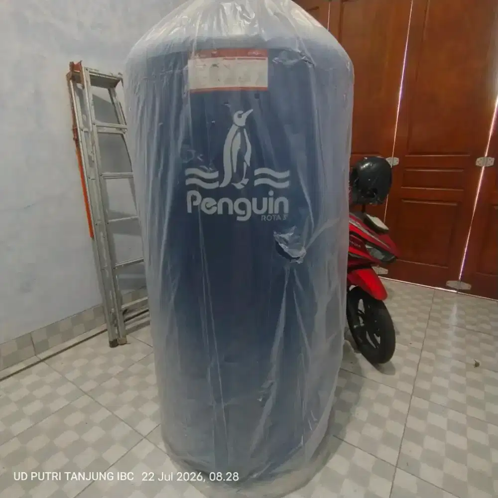 Tandon air penguin roraty 3+ biru tua 800ltr