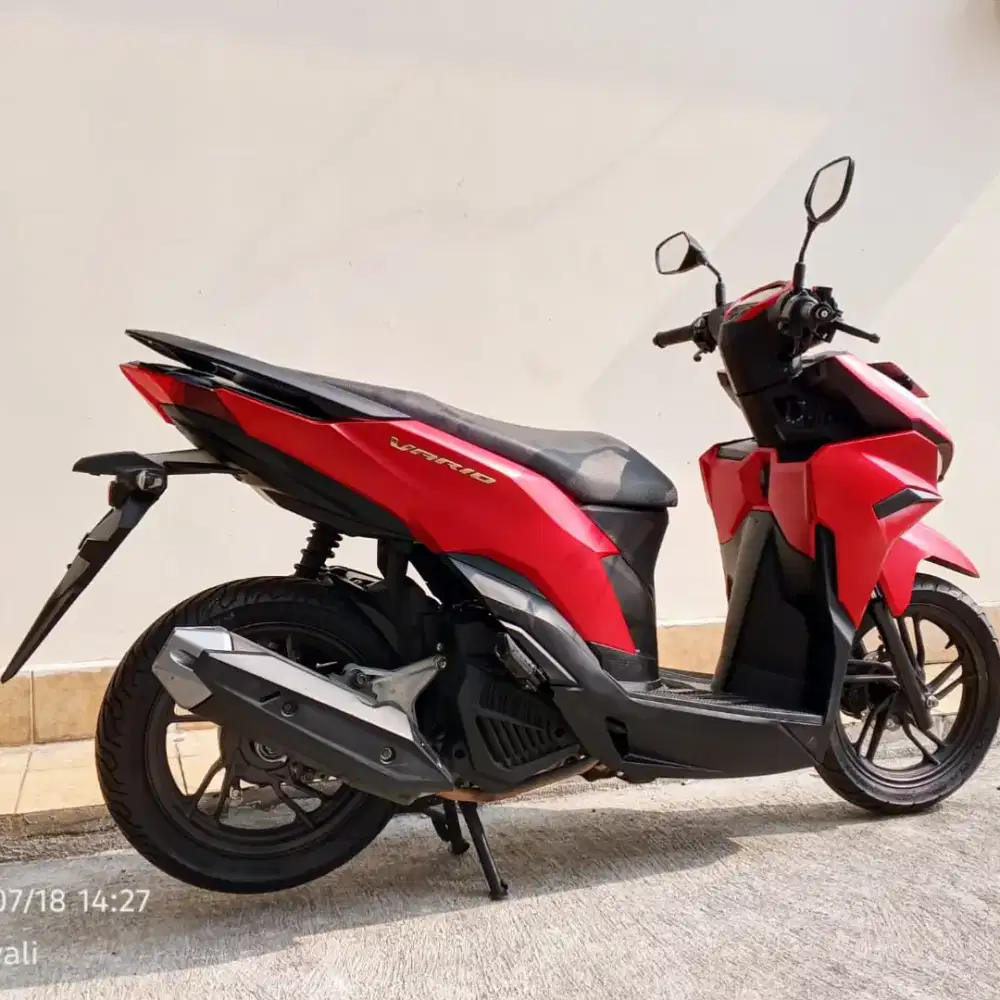 HONDA NEW VARIO 125 CBS ISS TAHUN 2025 CASH / KREDIT MURAH DP 700 RB