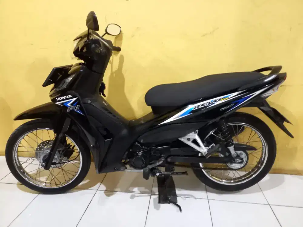 Honda revo 2017 hitam