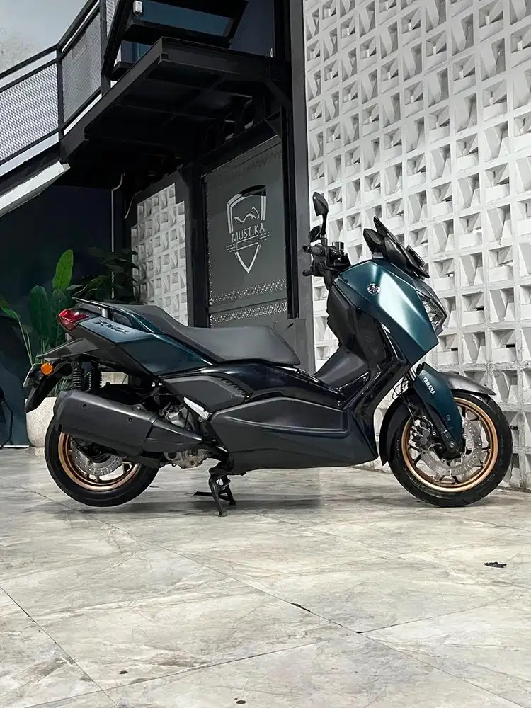 Terbatas!!Yamaha Xmax 250 ABS th 2023 - Ayu Mustika