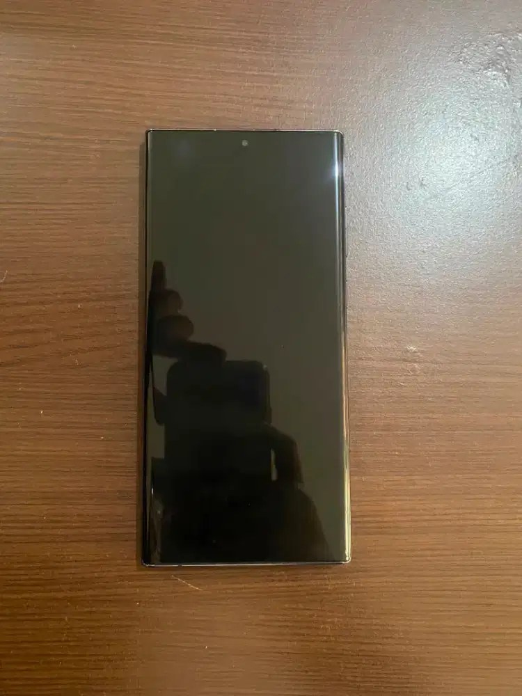 Galaxy S22 Ultra 12/256Gb Mulus! -lightsaber