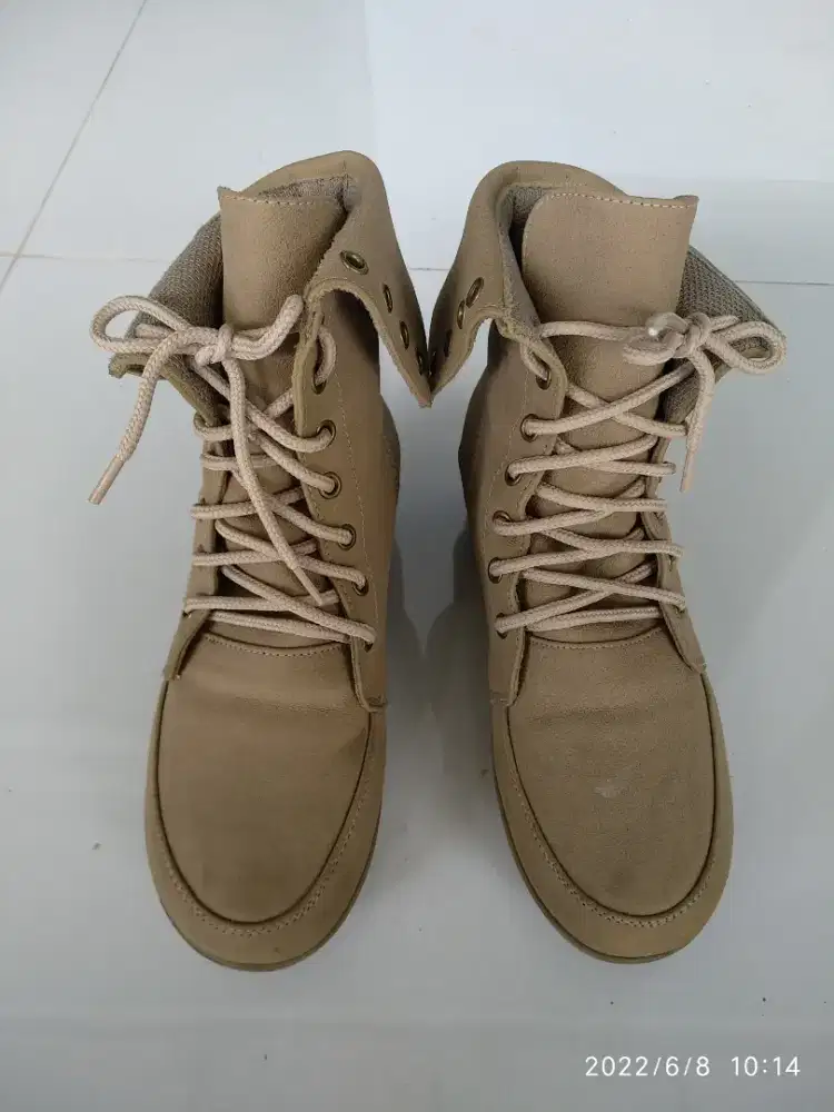 Sepatu Boot anak perempuan