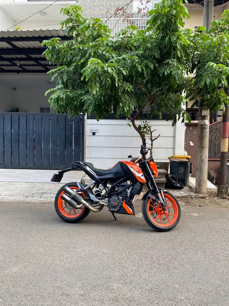 Ktm duke 200 2018 side muffler istimewa