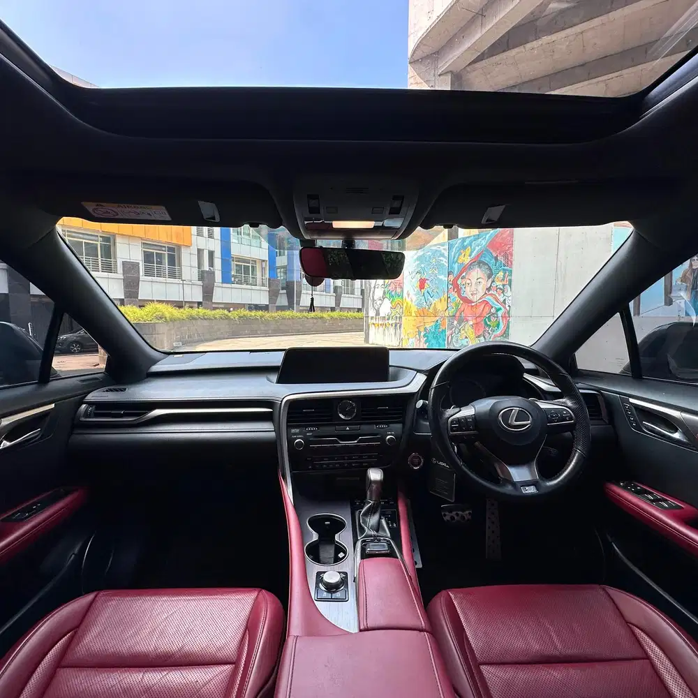 KM 34 rb LEXUS RX300 F SPORT 2018