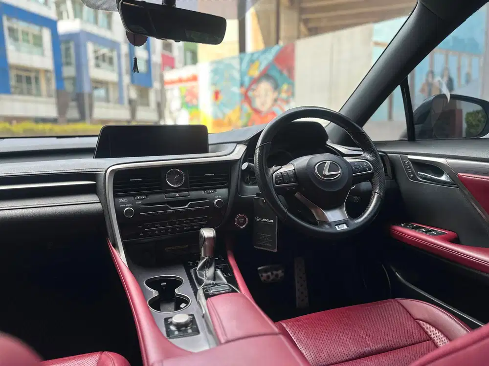 KM 34 rb LEXUS RX300 F SPORT 2018