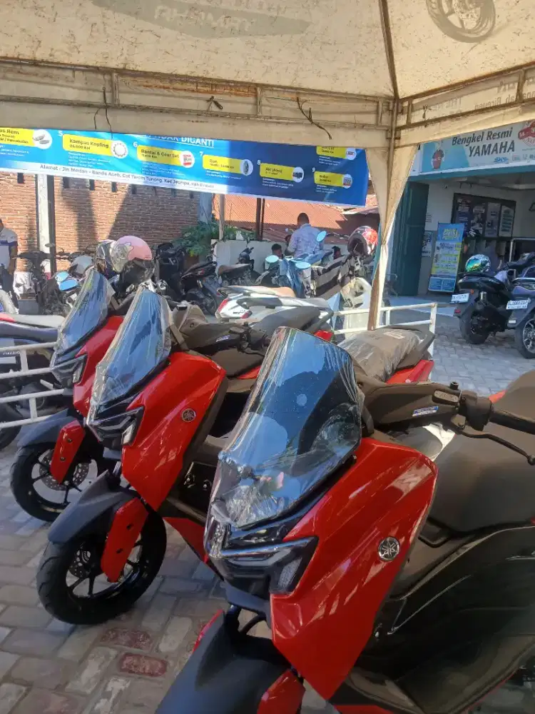 Sedia nmax neo s dan neo biasa
