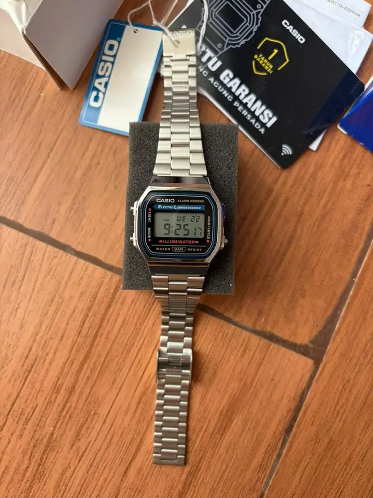 Jam Tangan Casio A168WA-1WDF