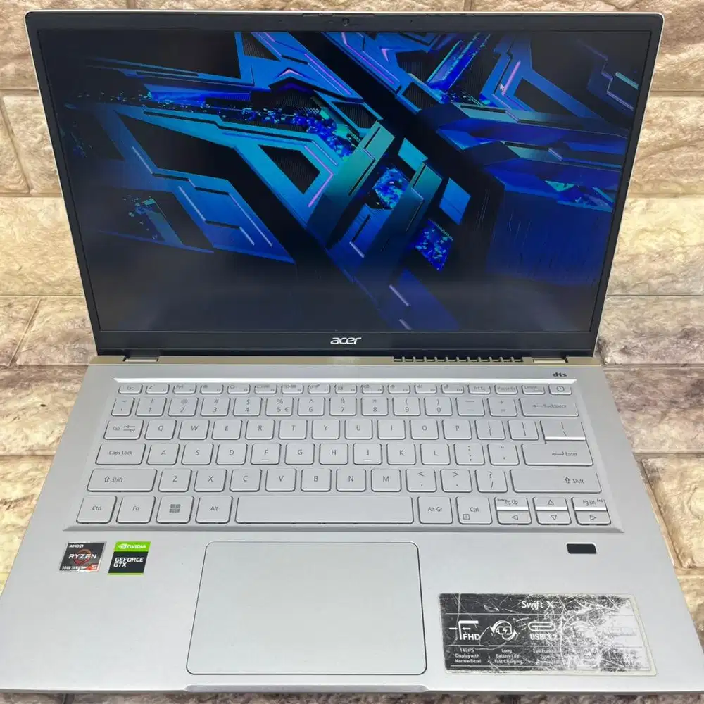 ACER SWIFT SFX14 AMD RYZEN 5 5500U 8/512 GTX 1650