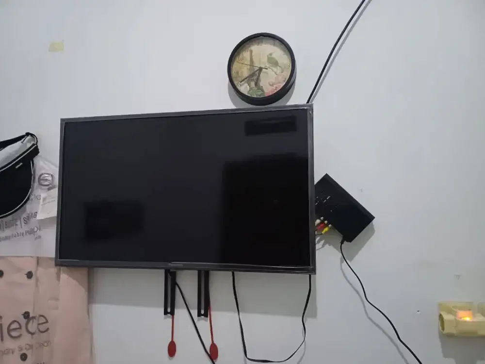 Di jual murah TV panasonic 32 inc