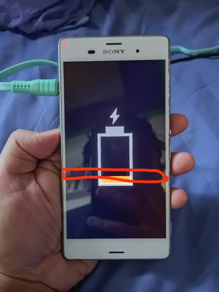 Sony Xperia Z3 3/32 GB
Minus ( Baca Deskripsi )