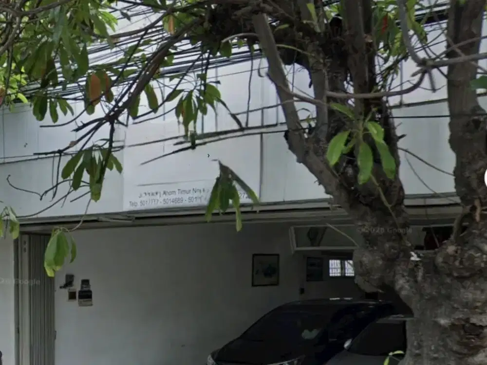 Showroom Pucang Anom Timur