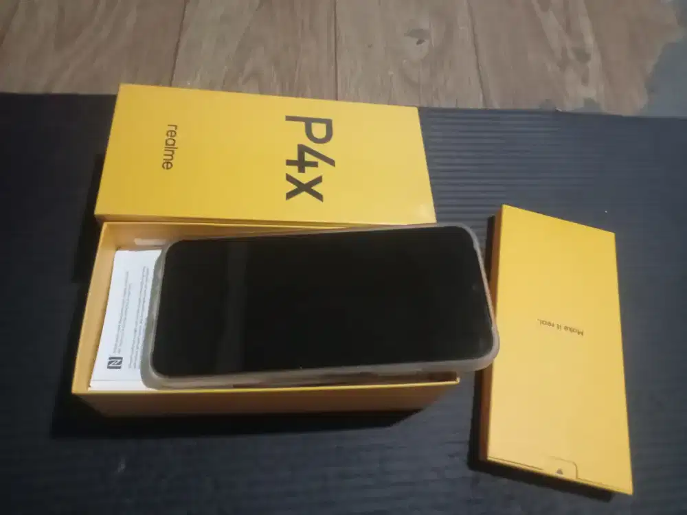 Realme p4x 4+4/128 mulus original
