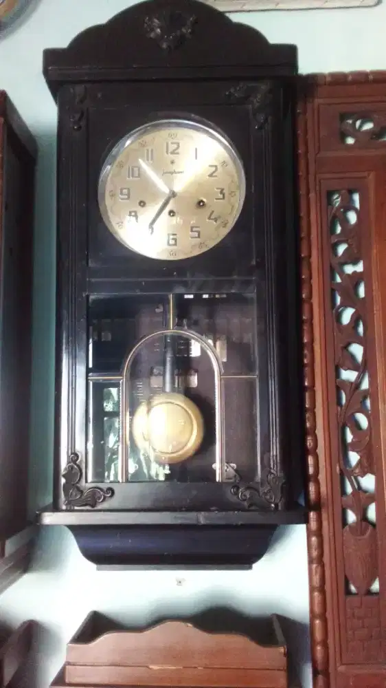 jual.jam jadul JUNGHANS Lobang 3 senar 8