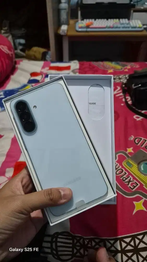Samsung A57 12/256