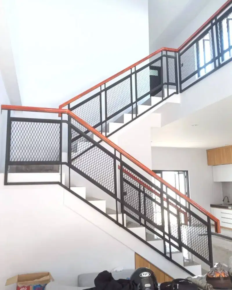 railing tangga modern expanded