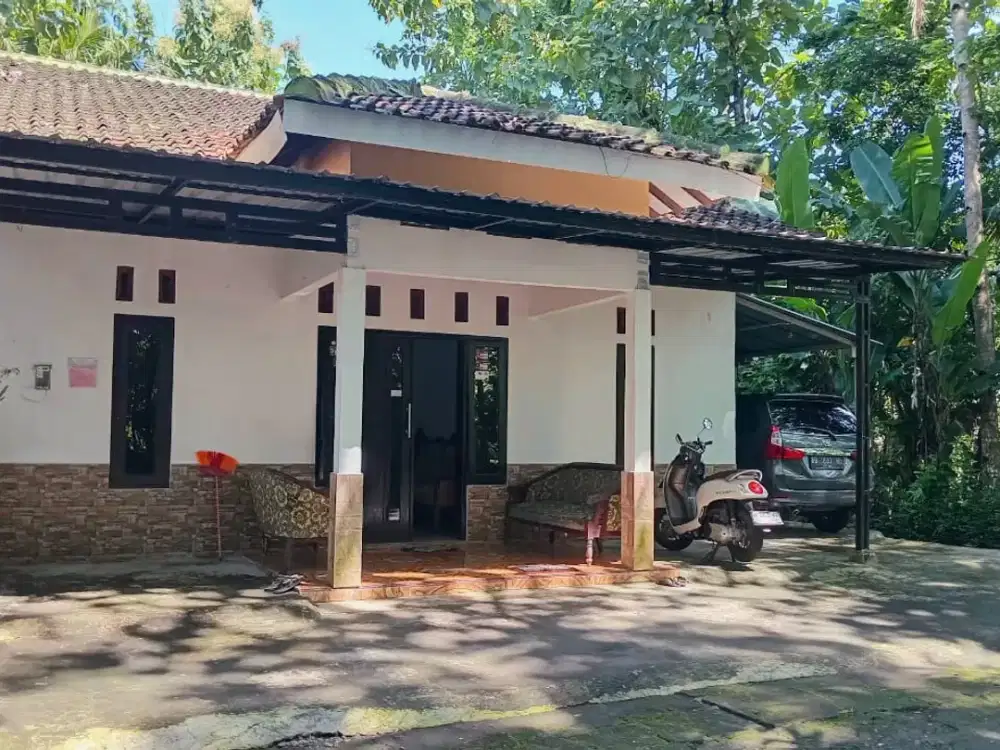 Rumah Murah 2 Bangunan Barat Pasar Godean Sleman#Kode : RSH 050