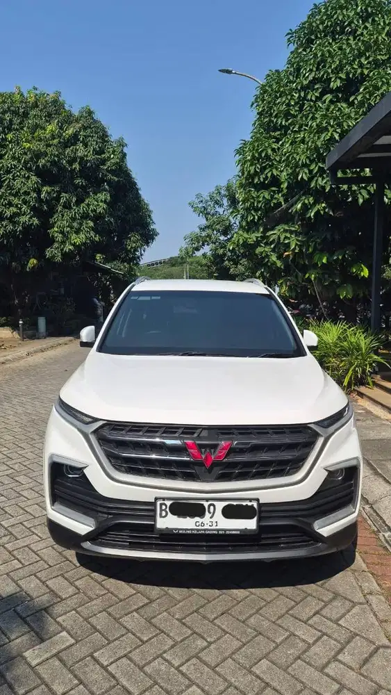 Wuling Almaz (2021)
