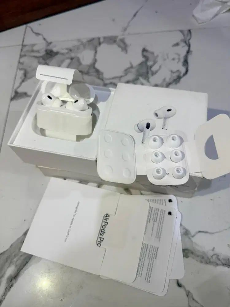 Airpods Pro gen 2 ANC type C ex ibox fullset normal smua