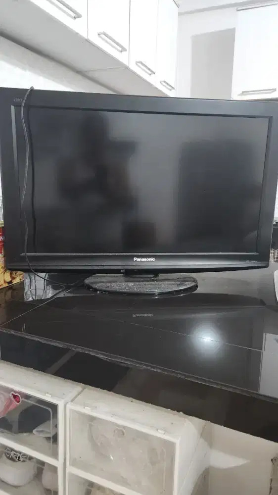 Di jual TV LED 32 inci