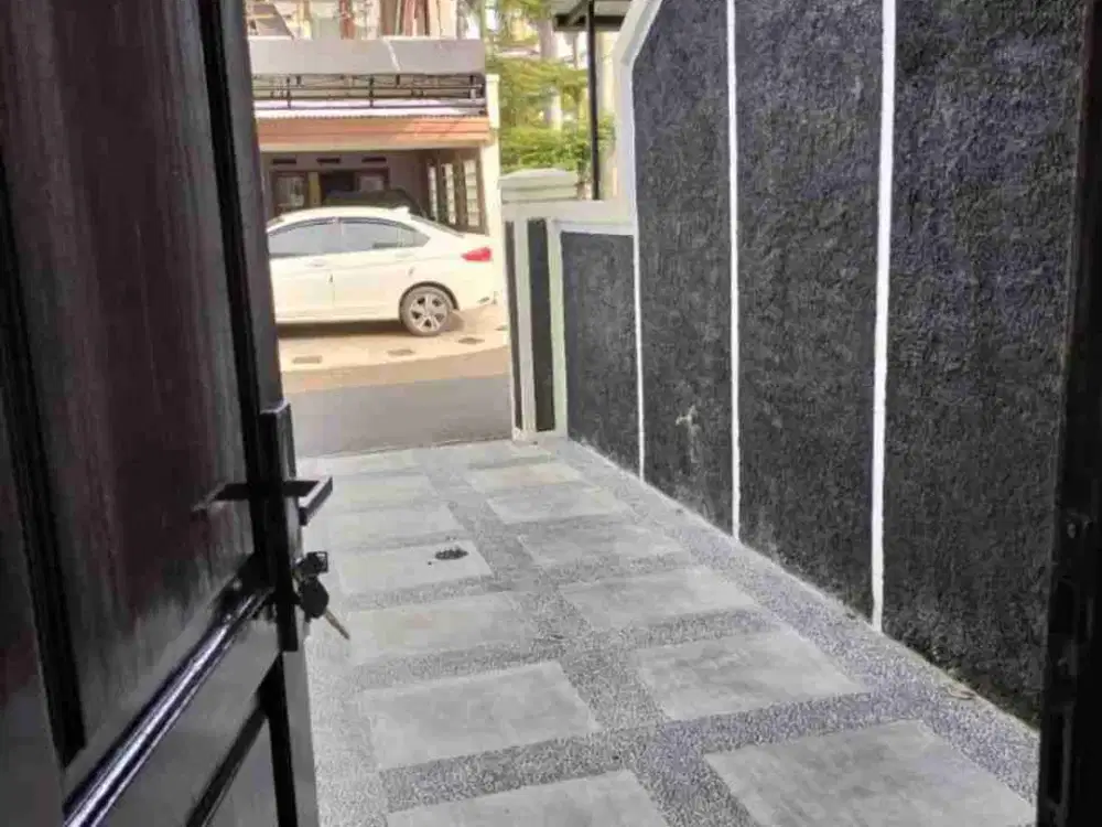 rumah luas nyaman tenang strategis murah di Ciwastra