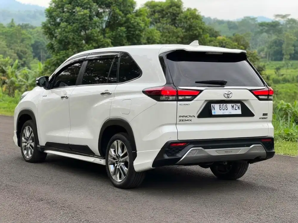 Toyota Innova Zenix 2.0 Q hybrid TSS RSE Modelista At 2024