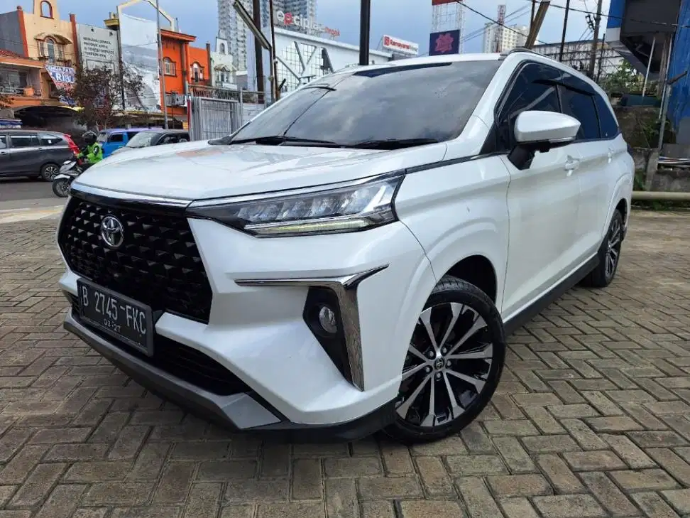 DP RENDAH Toyota Avanza 1.5 New Veloz Q Bensin-AT 2022 FKCS