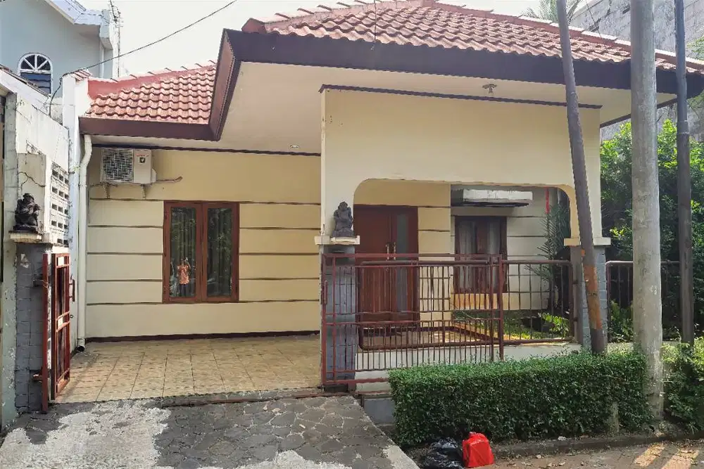 Rumah Tenang Bintaro Sektor 4