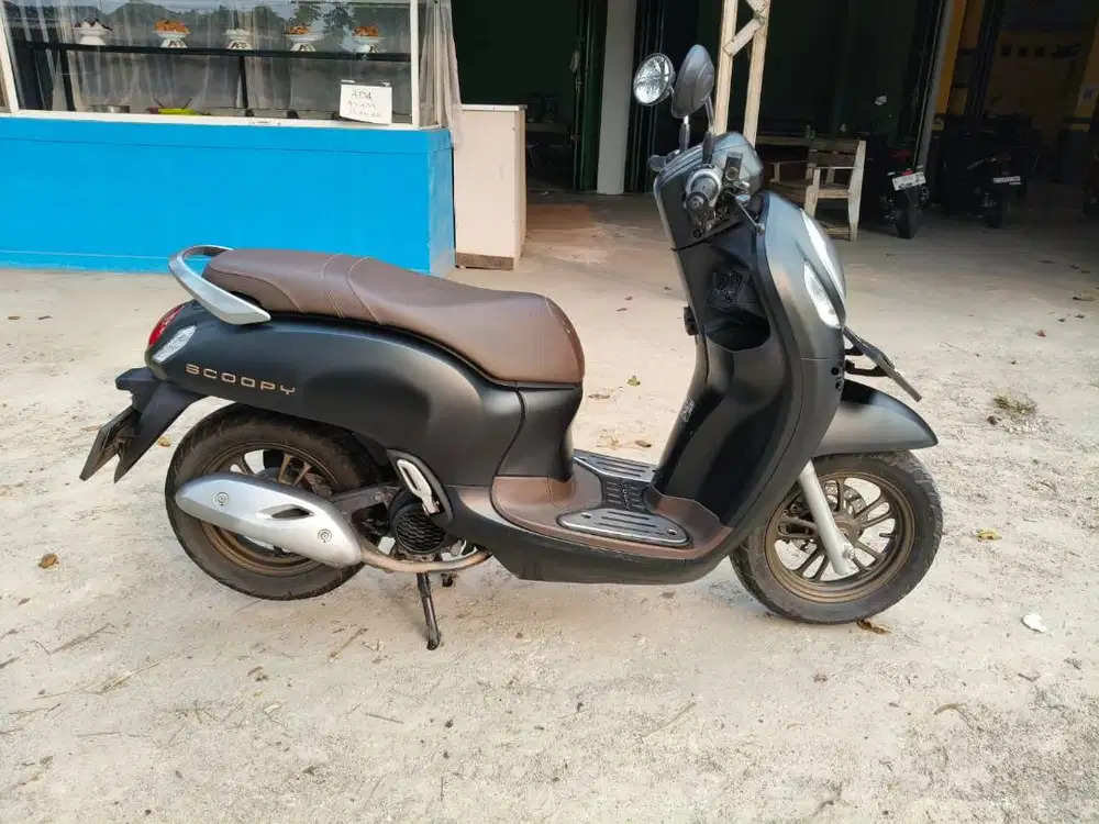 SCOOPY PRESTIGE TAHUN 2024