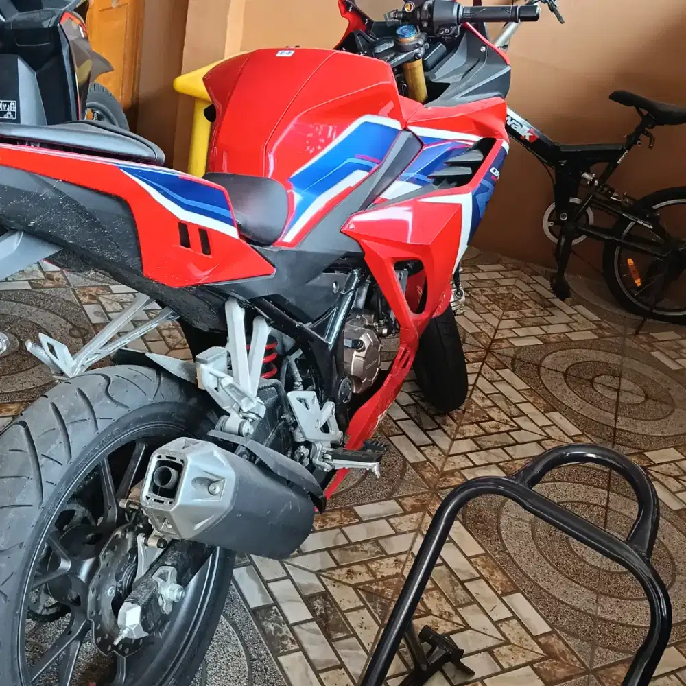Jual motor sport honda.masih like newww