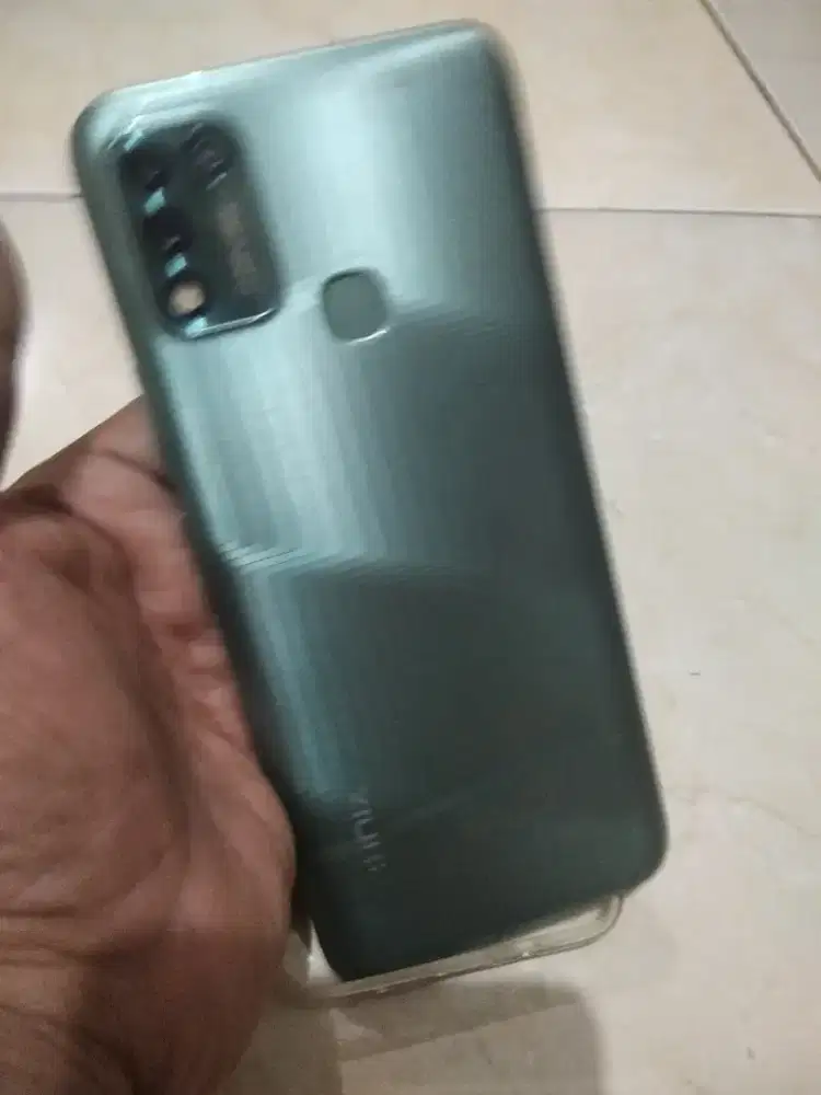 infinik HOT 11 play RAM 4/64 tinggal pake aja mesin smua normal jaya.