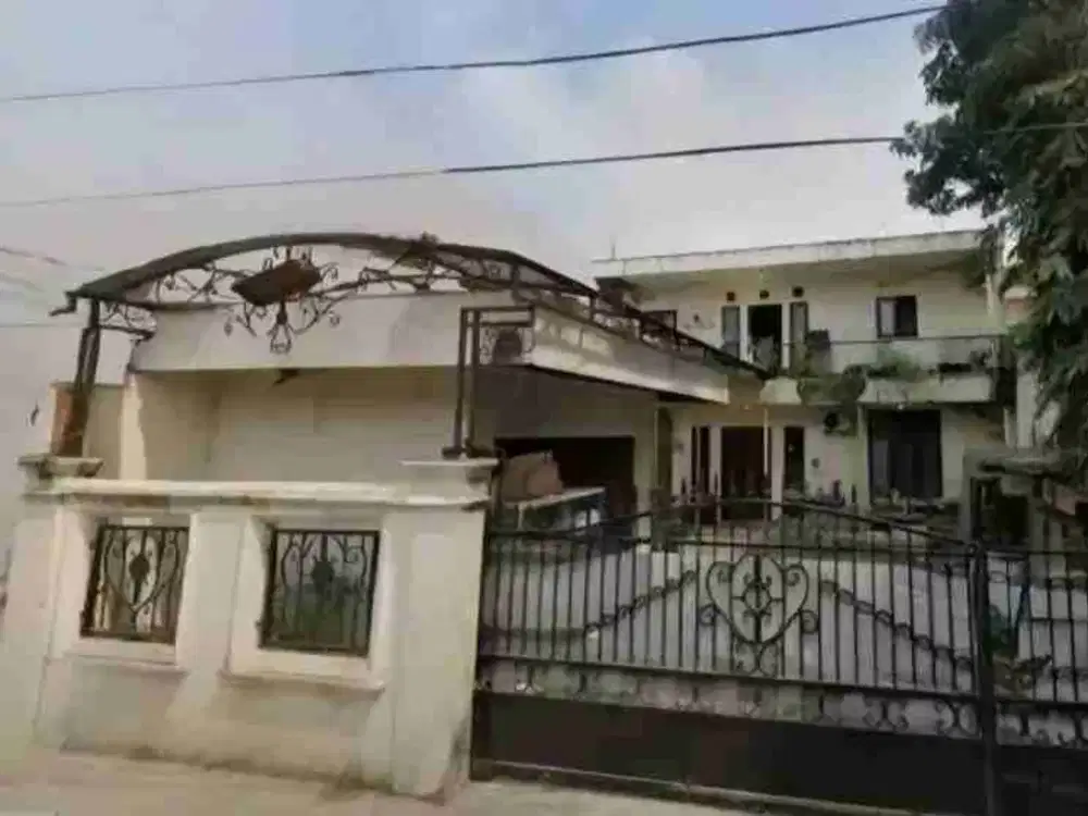 DIJUAL MURAH BANGET RUMAH KOST AKTIF di GANDARIA SELATAN